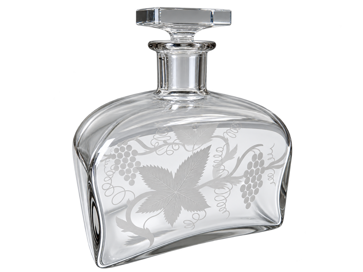 Engraved glass carafe with stopper